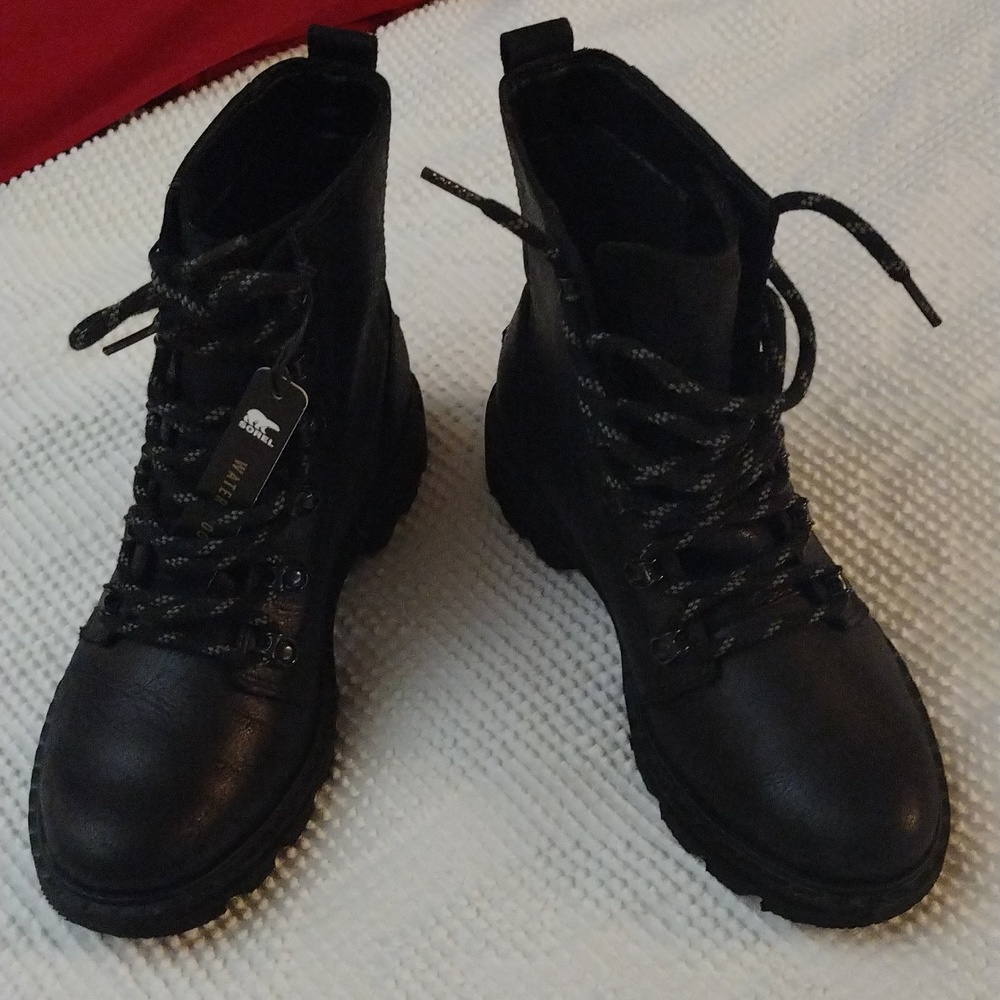 Sorel Lennox Boots